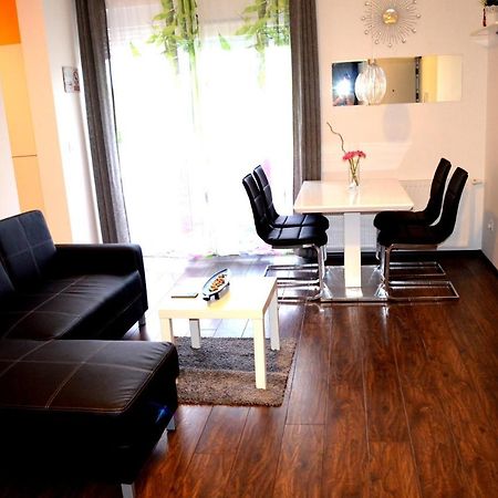 Apartment Meli Сесвете Экстерьер фото