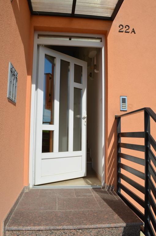Apartment Meli Сесвете Номер фото