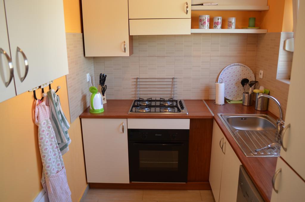 Apartment Meli Сесвете Номер фото